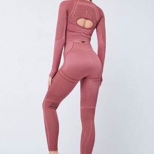 NWT 2 pieces set Burgundy work out matchy